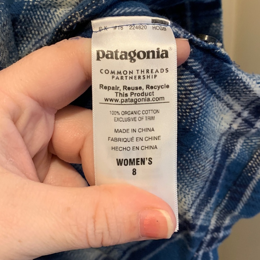 Patagonia Women’s Blue Plaid Fjord Flannel Size 8 - Picture 3 of 7